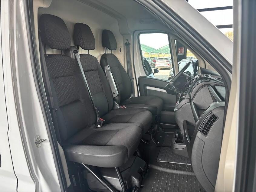 Peugeot Boxer 2.2 BlueHDi 140CV L2 H2 31.000KM