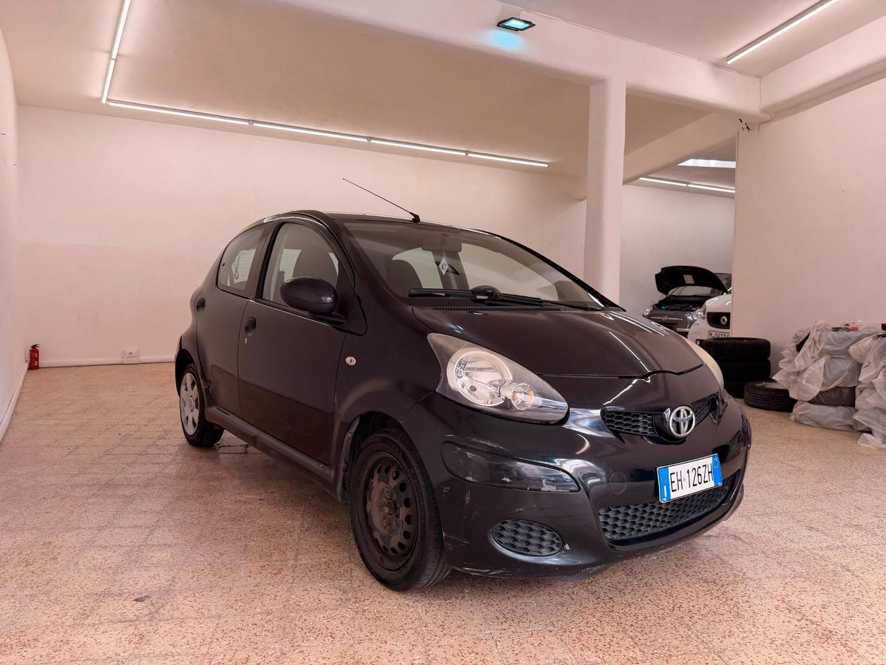 Toyota Aygo 1.0 12V VVT-i 5 porte Sol Connect