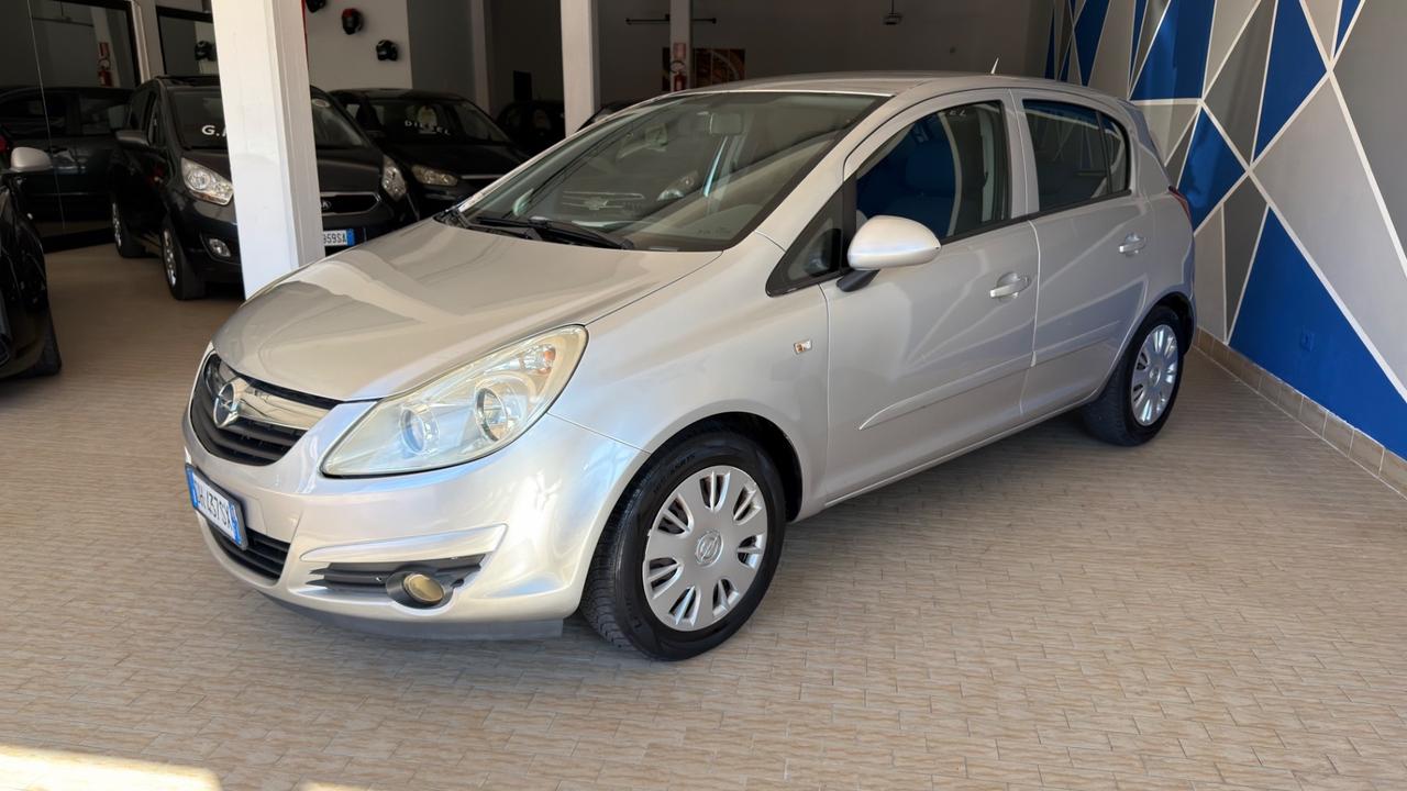 Opel Corsa 1.3 CDTI 75CV 5 porte Cosmo