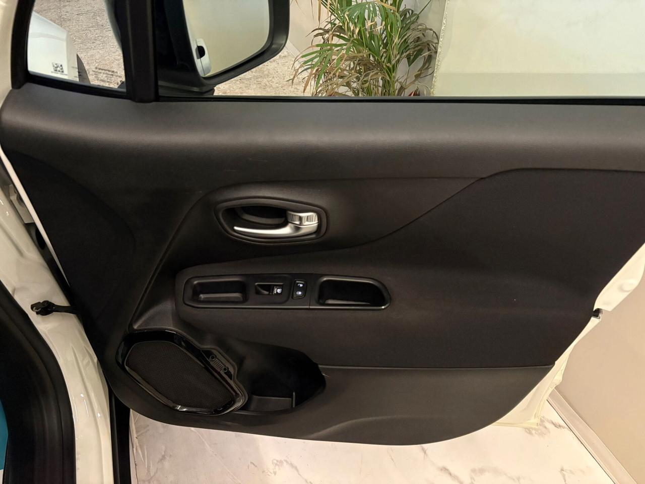 Jeep Renegade 1.6cc 110cv E-TorQ EVO benzina/GPL Longitude