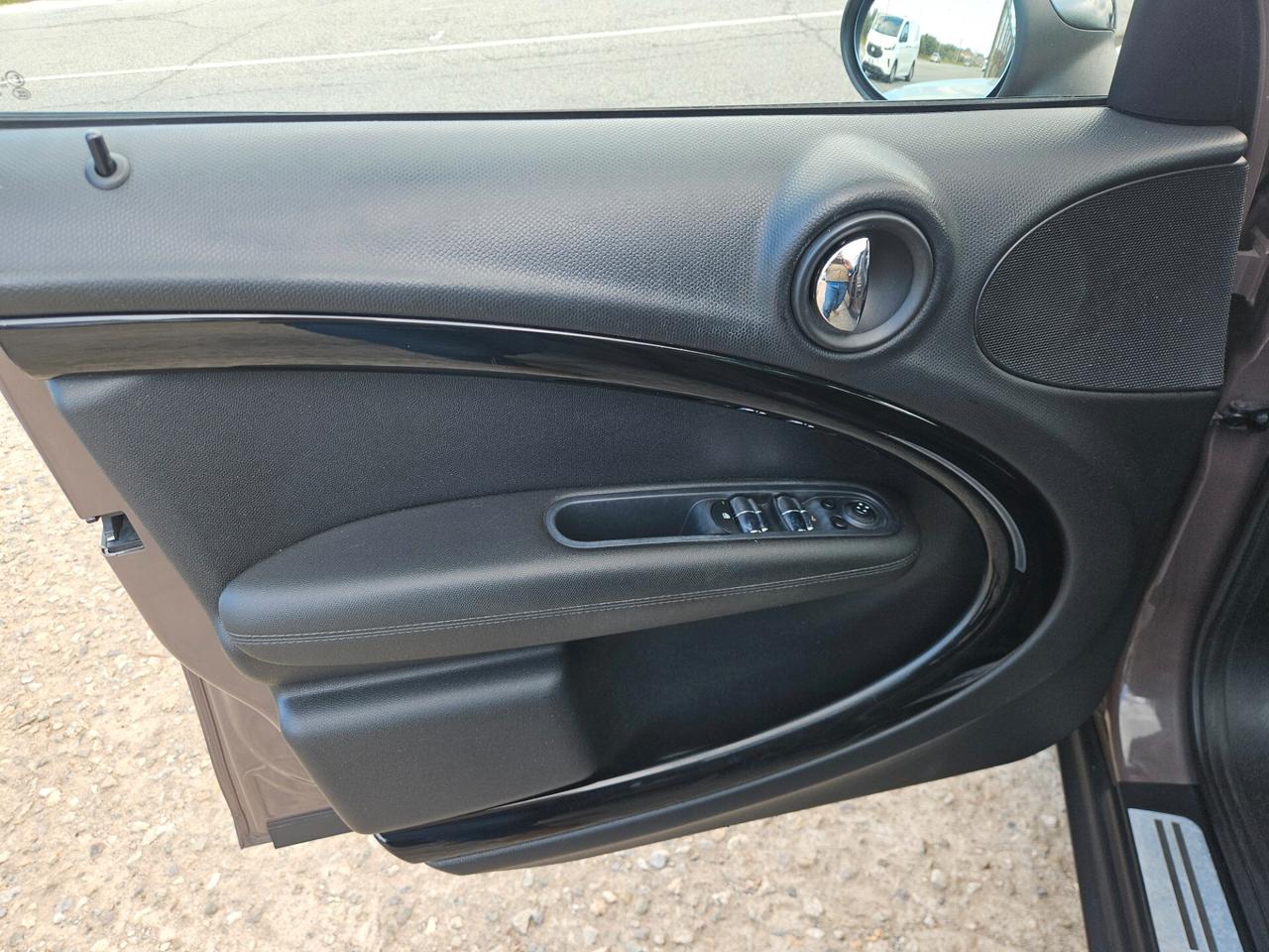 Mini Cooper D Countryman 2.0 ALL4 Automatica
