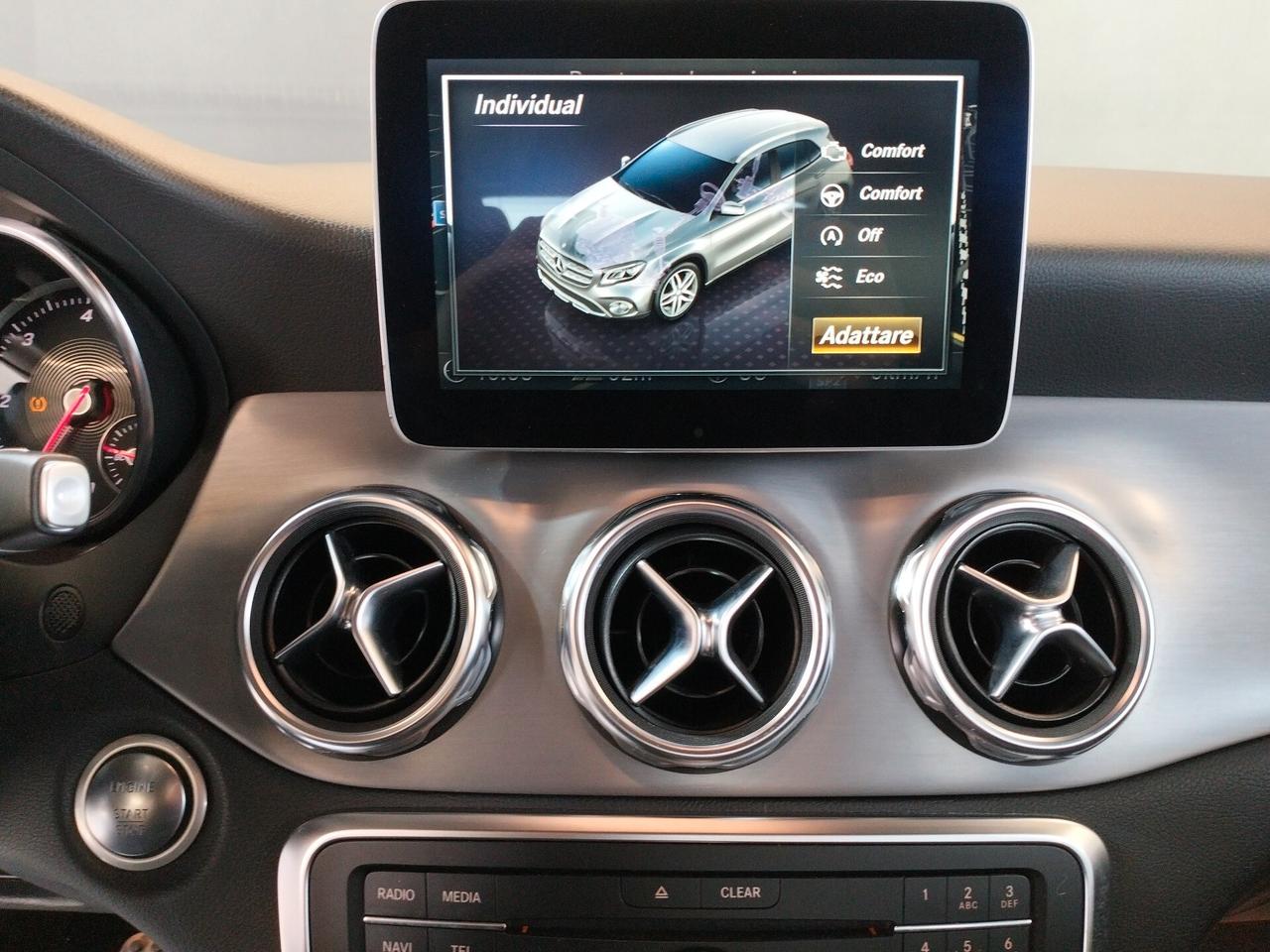 Mercedes-Benz GLA 200 GLA-X156 d Premium 4matic auto pacchetto Amg
