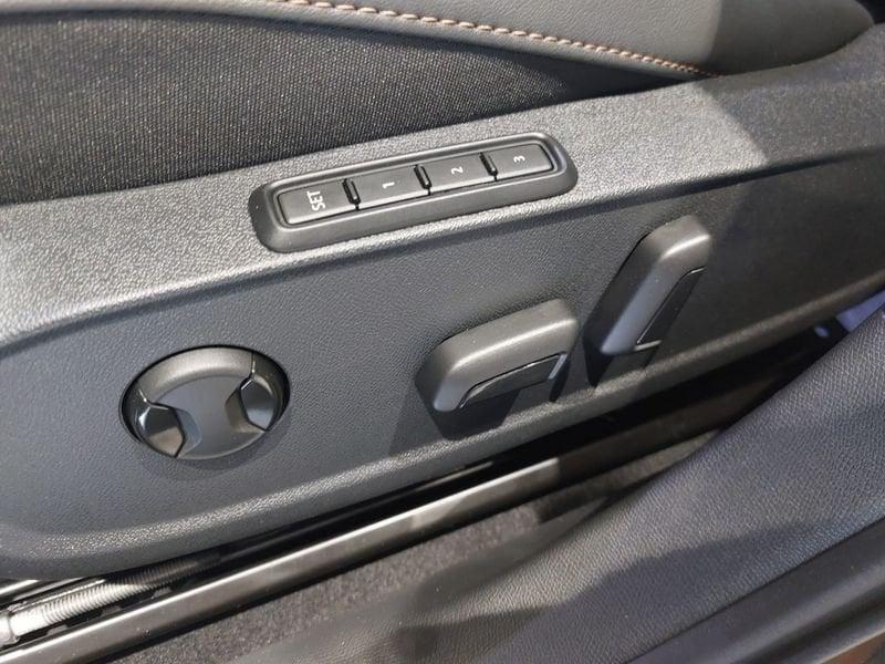 CUPRA Formentor 1.5 Plug in Hybrid DSG Dark Night >> KM ZERO 2026