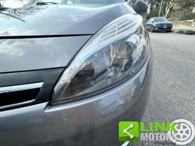 RENAULT Scenic Scénic XMod dCi 110 CV EDC Bose