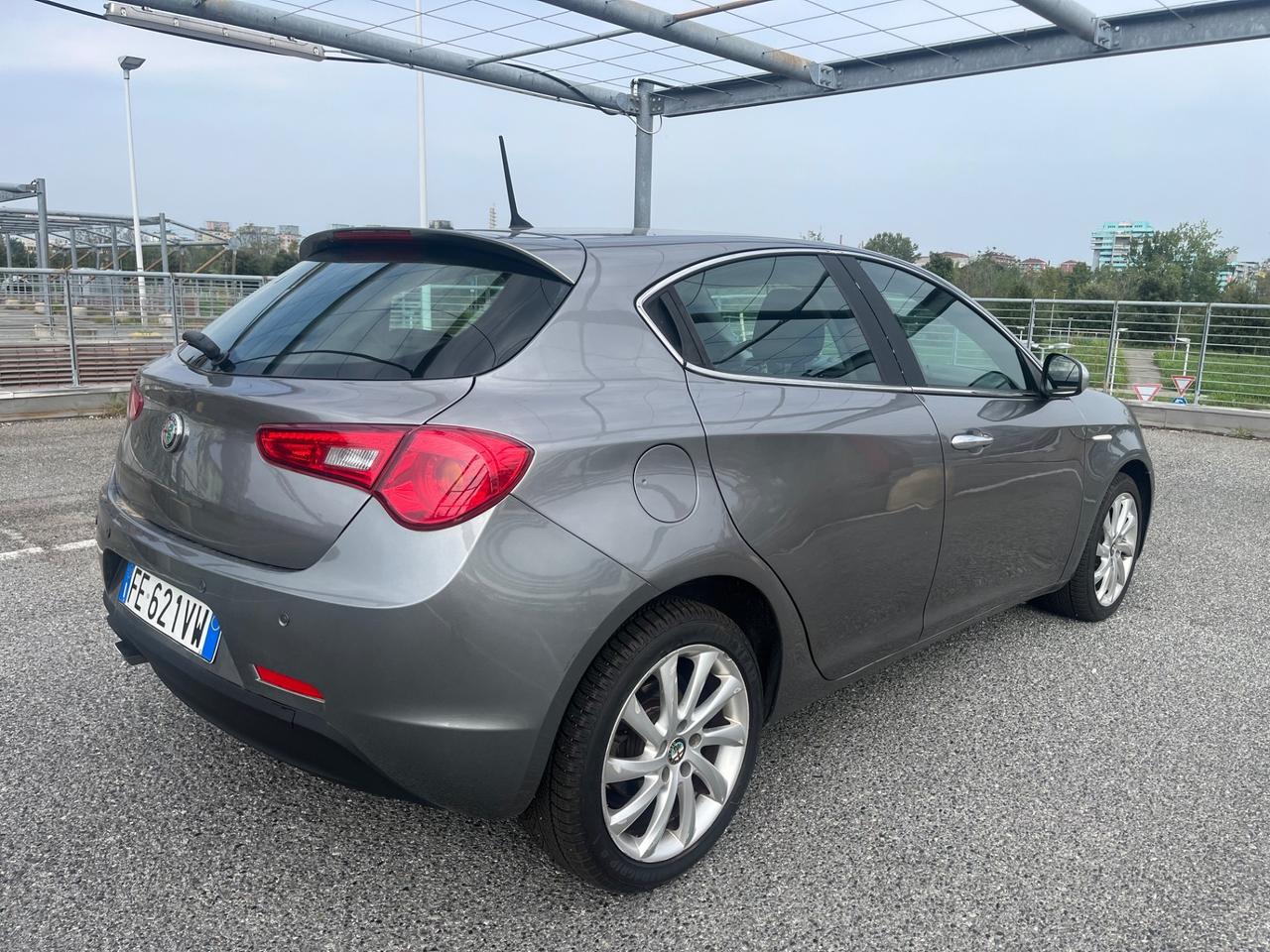 Alfa Romeo Giulietta 1.6 JTDm TCT 120 CV Super