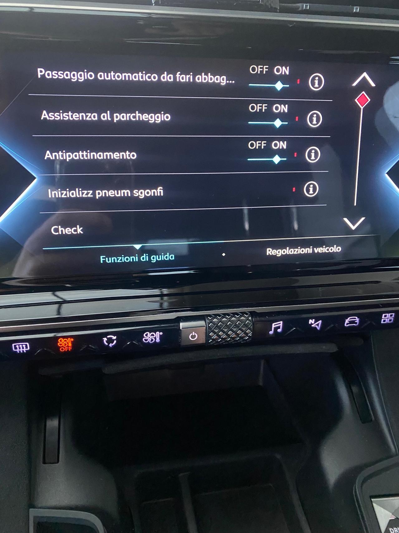 DS DS7 Crossback 1.6 e-tense phev Louvre 4x4 auto