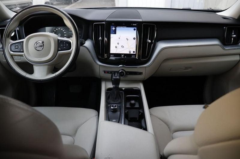 Volvo XC60 D4 AWD Geartronic Business Unicoproprietario