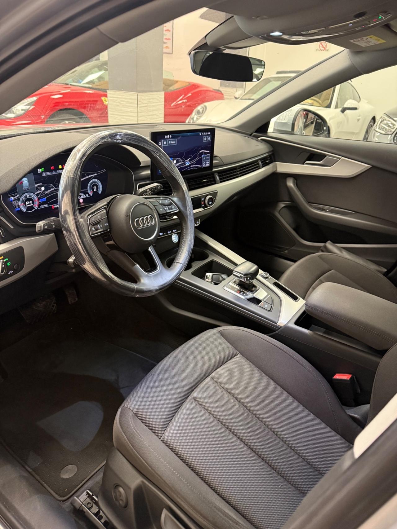 Audi A4 Avant 40 TDI S tronic line edition