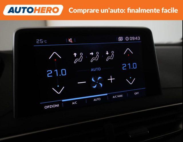 PEUGEOT 5008 BlueHDi 130 S&S Allure