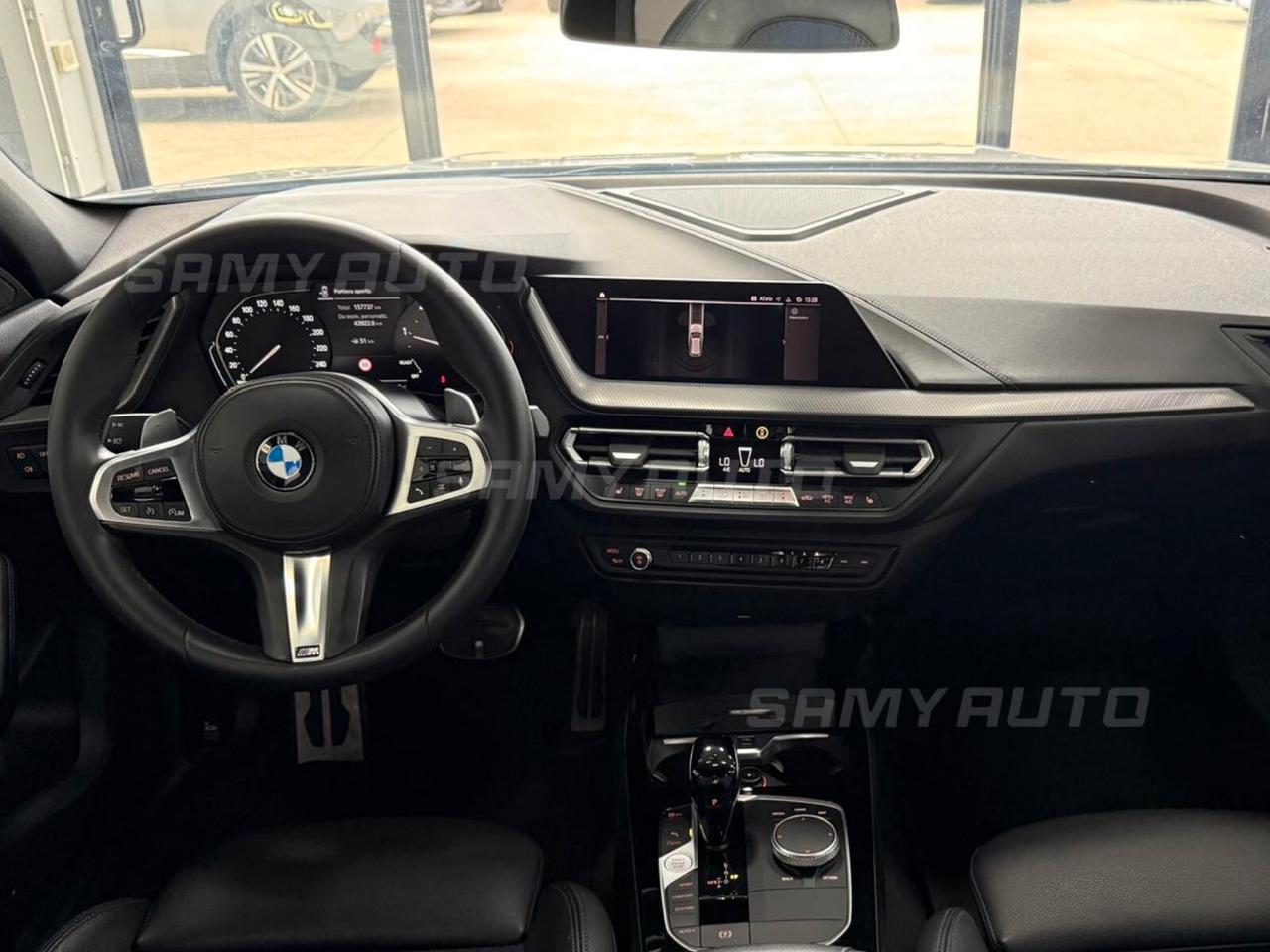 Bmw 118 118d 5p. Msport