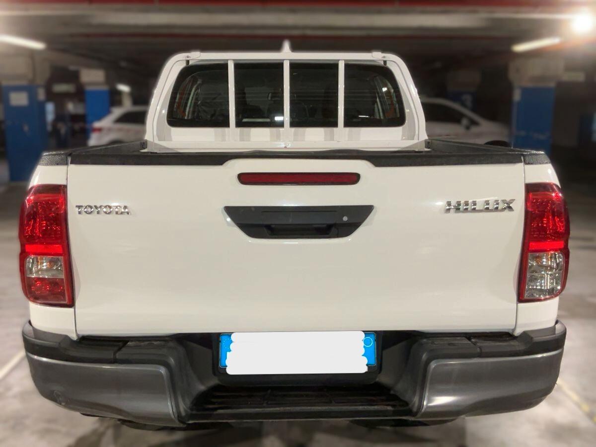 Toyota Hilux 2.4 D-4D Double Cab Comfort 4x4