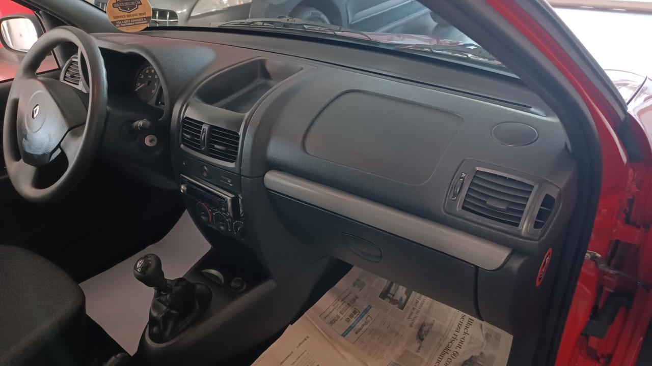 Renault Clio Storia 1.2 5 porte GPL Confort