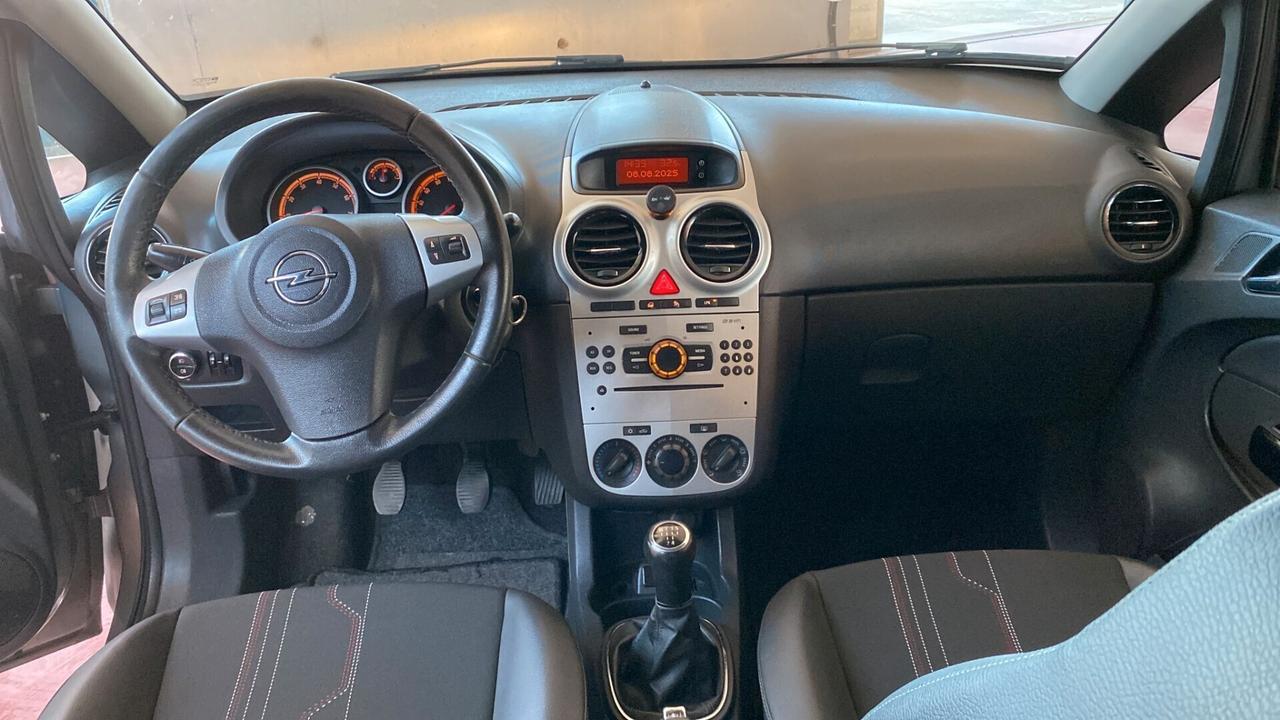 Opel Corsa 1.2 85CV 5 porte GPL-TECH Edition