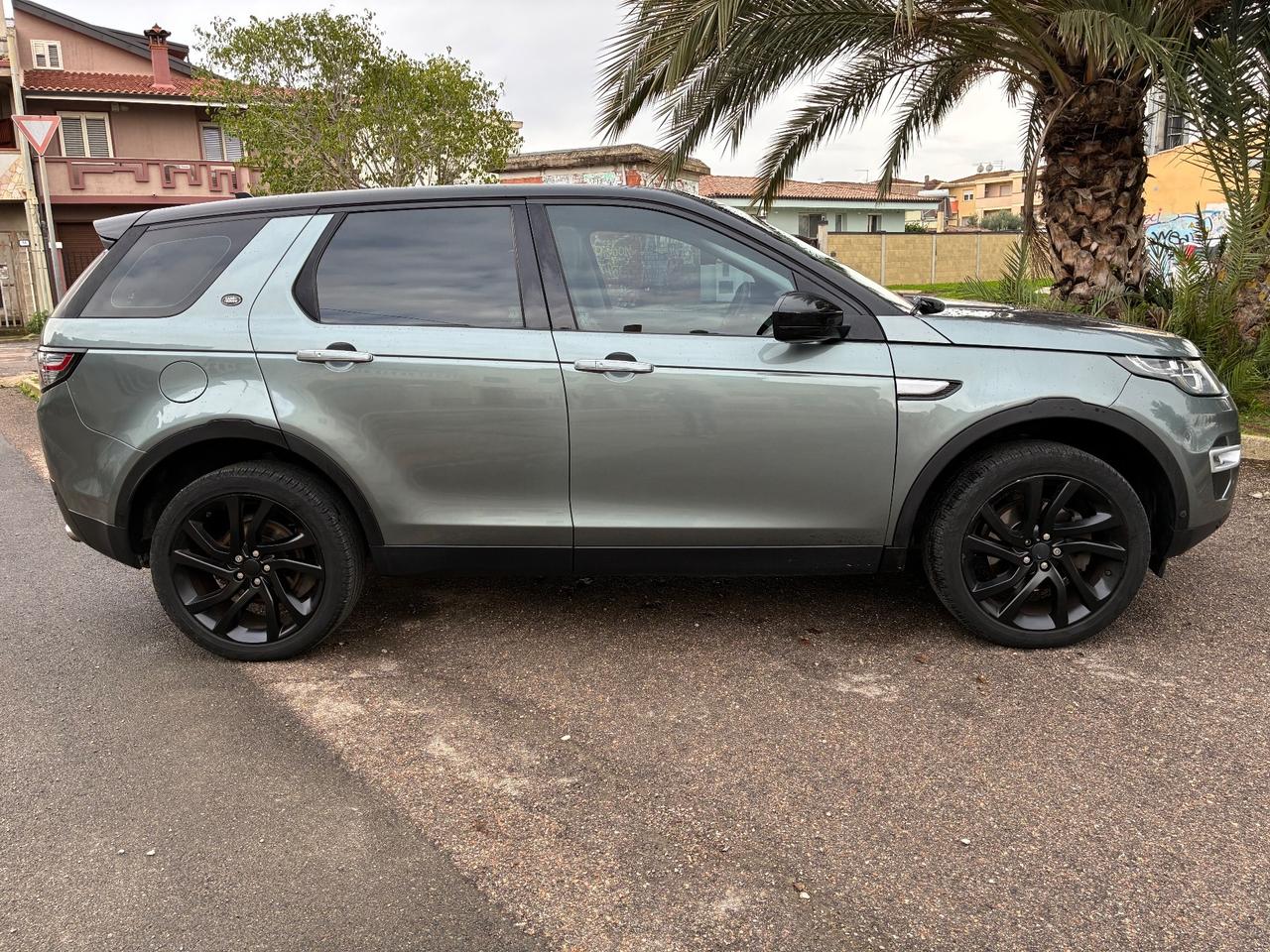 Land Rover Discovery Sport 2.2 SD4 HSE Luxury (140 kw) 7 posti