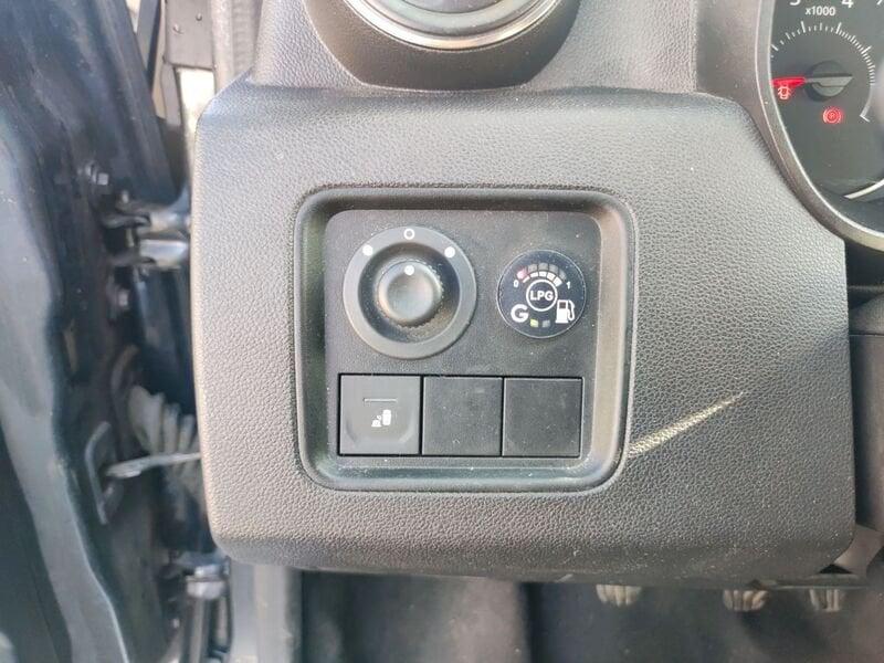 Dacia Duster II 2018 1.0 tce 15th Anniversary Eco-g 4x2 100cv