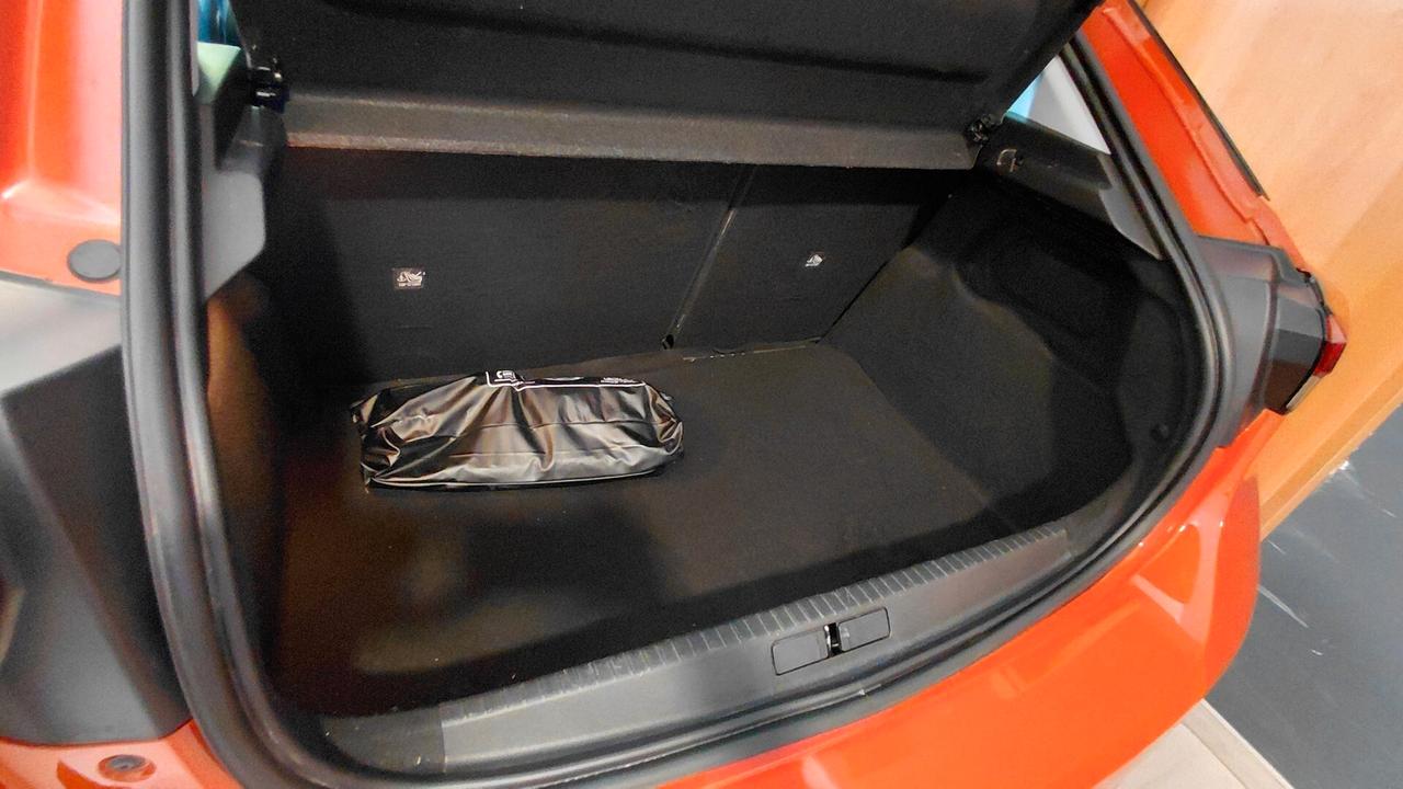 Opel Corsa 1.5 D 100 CV Elegance Unicoprop