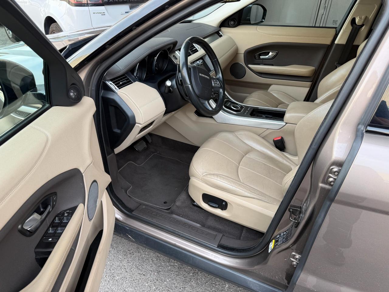 Land Rover Range Evoque 2.0 TD4 150 CV 5p.