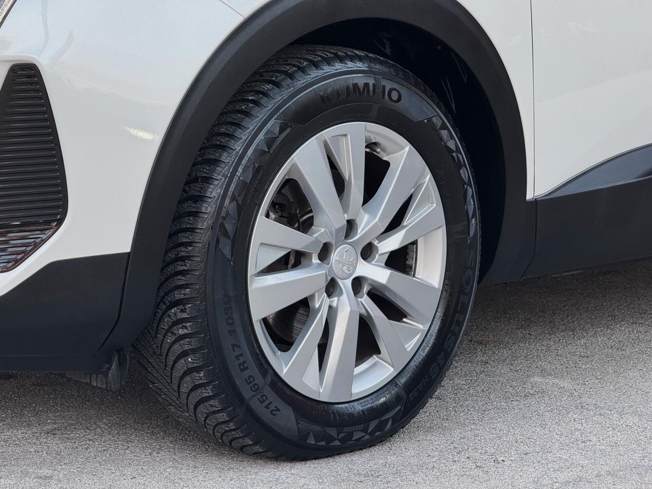 Peugeot 3008 1.5 bluehdi Active Pack S 131CV