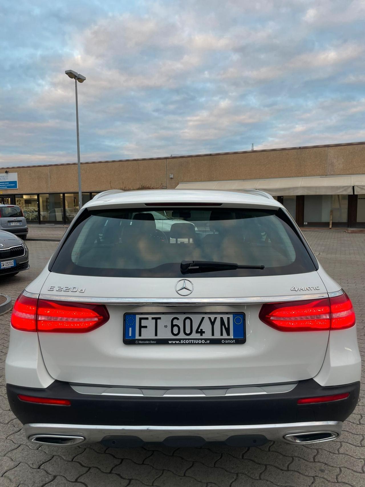 Mercedes-benz E 220 d S.W. 4Matic Auto Premium Plus All-Terrain