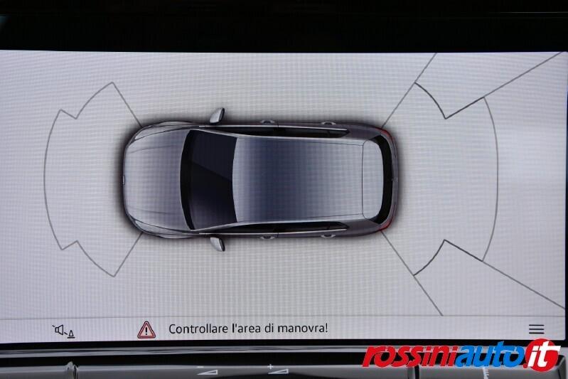 VOLKSWAGEN GOLF 8 1.0 ETSI 110 CV DSG LIFE R17 BI-COLO + MIRRO PAC