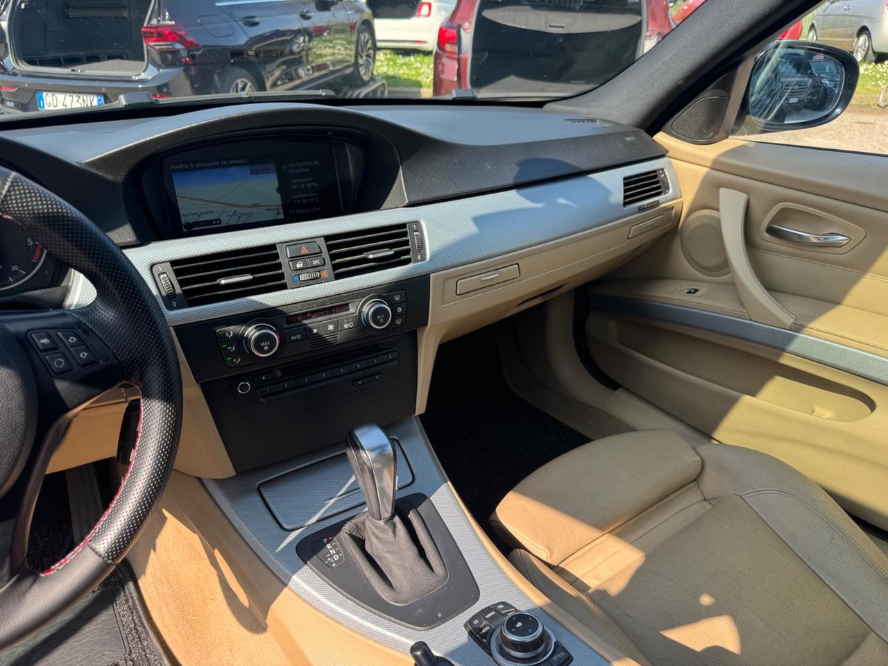 Bmw 320d Touring M-Sport auto tetto navi pelle