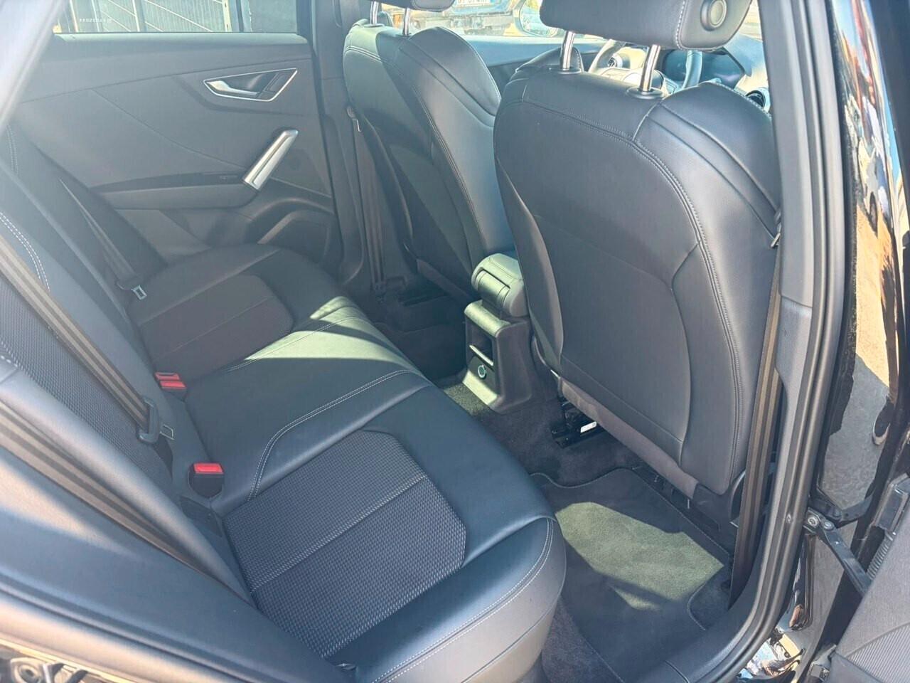 Audi Q2 30 TFSI S LINE