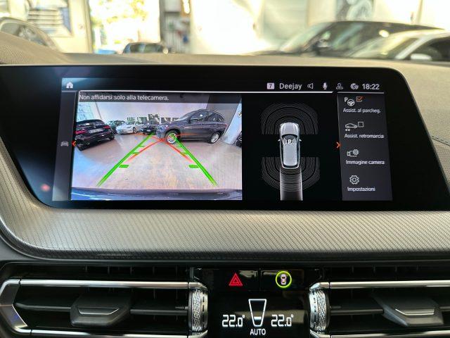 BMW 118 i Msport Auto - LED - 18" - Camera - Carplay
