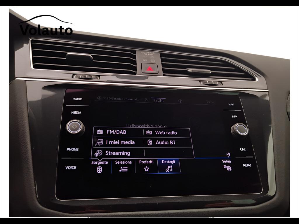 VOLKSWAGEN Tiguan II 2021 - Tiguan 1.5 tsi R-Line 150cv dsg