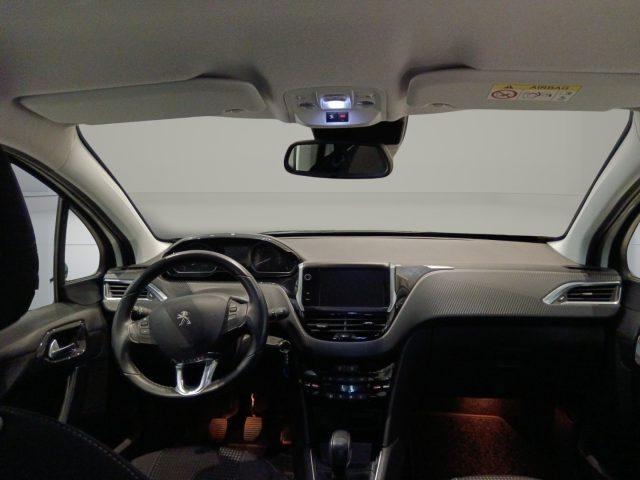 PEUGEOT 208 1° serie PureTech 82 5 porte Allure