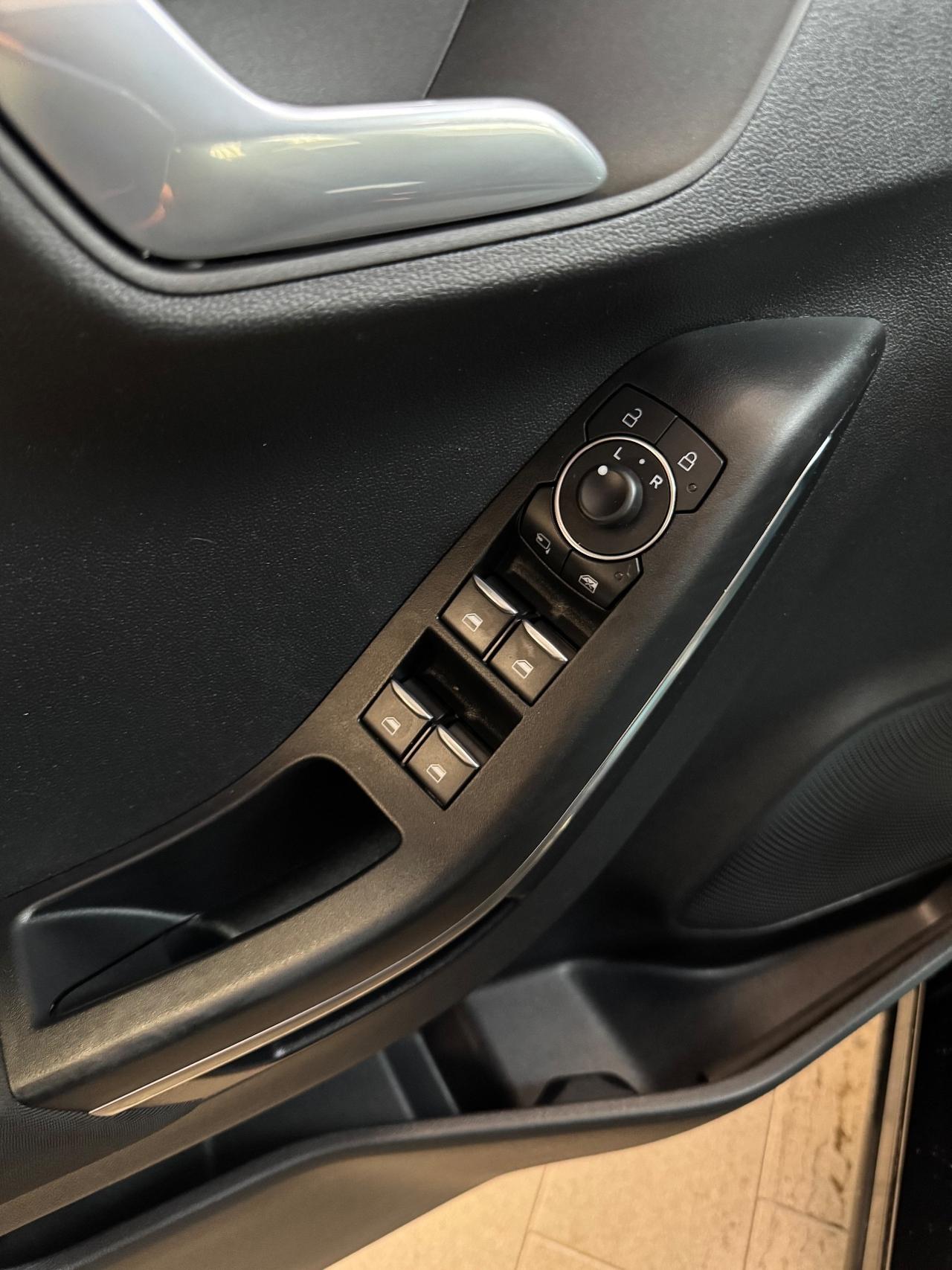 Ford Puma 1.0 EcoBoost Hybrid 125 CV S&S aut. ST-Line