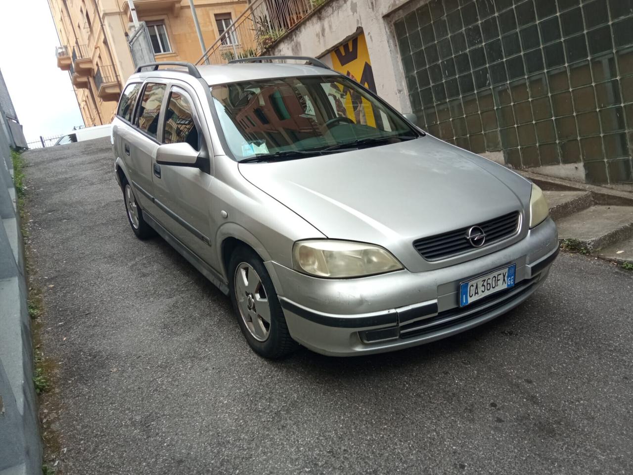 Opel Astra 1.6i 16V cat Station Wagon Club