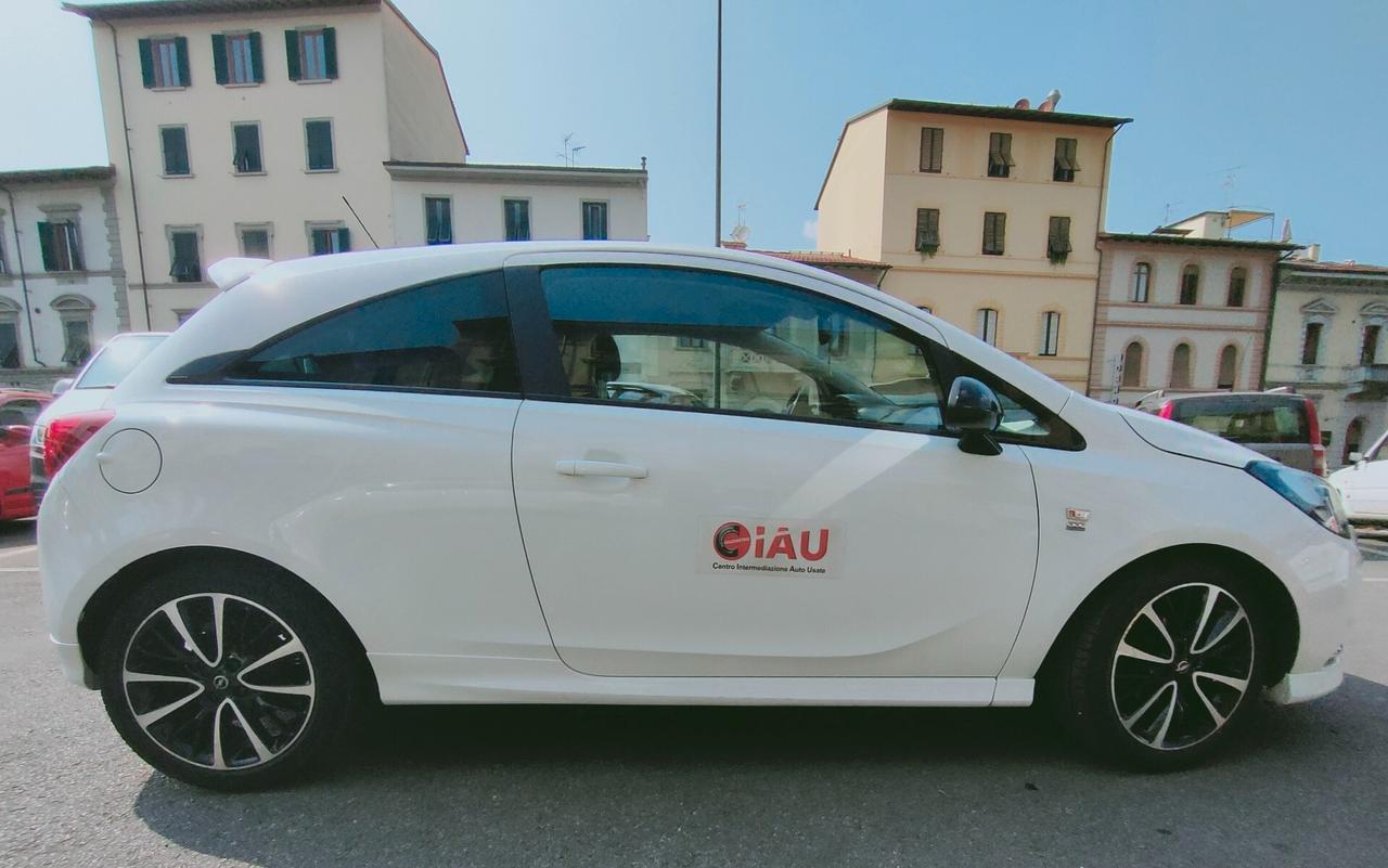 Opel Corsa 1.2 Coupé b-Color Neopatentati