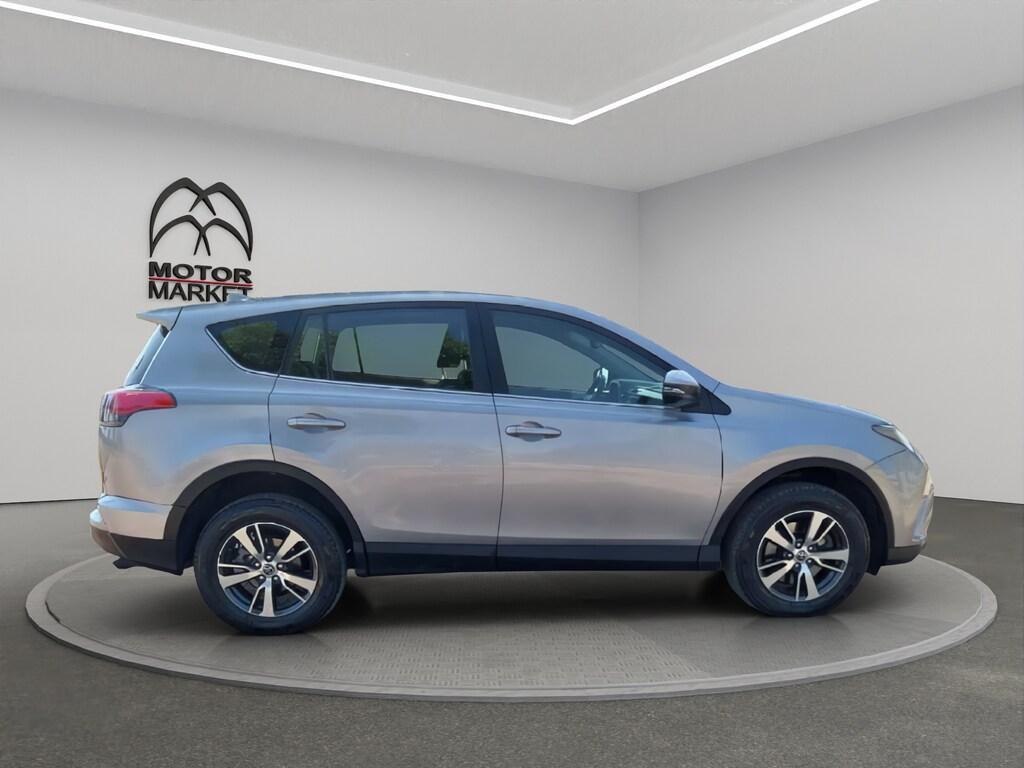 Toyota RAV4 5 Porte 2.0 D-4D Business 2WD MT