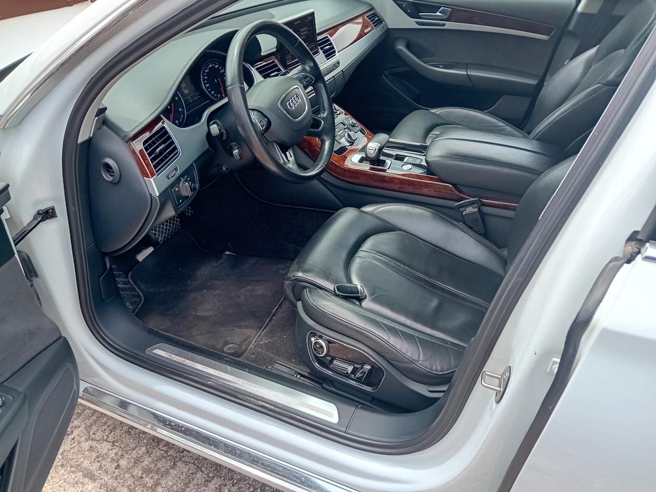 Audi A8 4.2 TDI quattro tiptronic