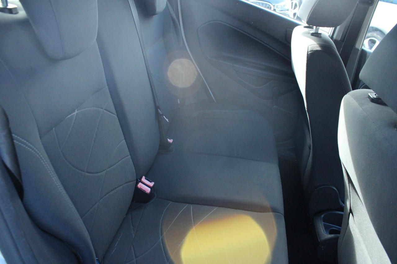 Ford Fiesta 1.2 60CV 5 porte Business