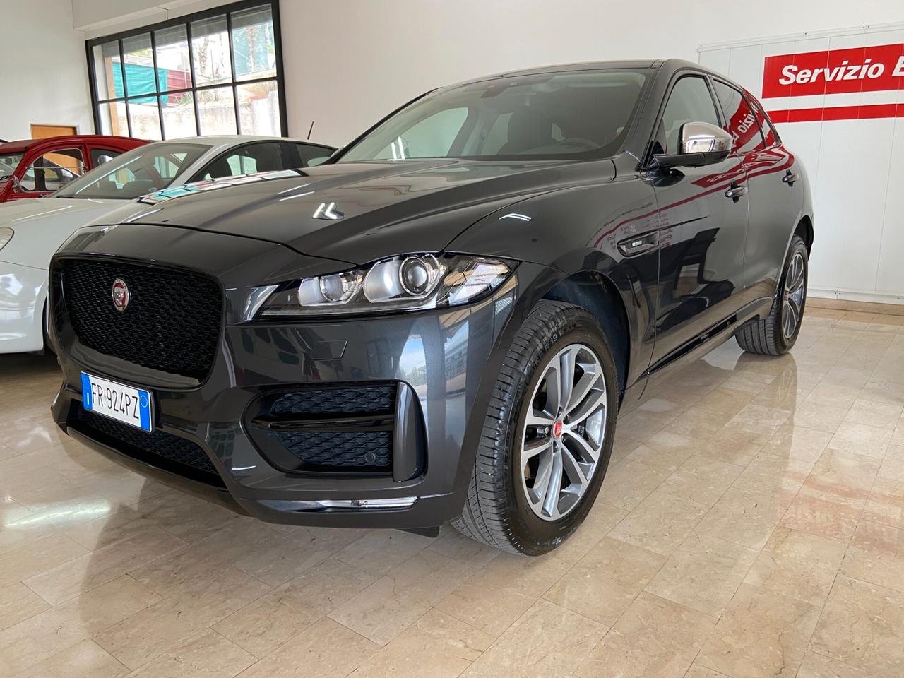 Jaguar F-Pace 2.0 D 180 CV AWD R-Sport