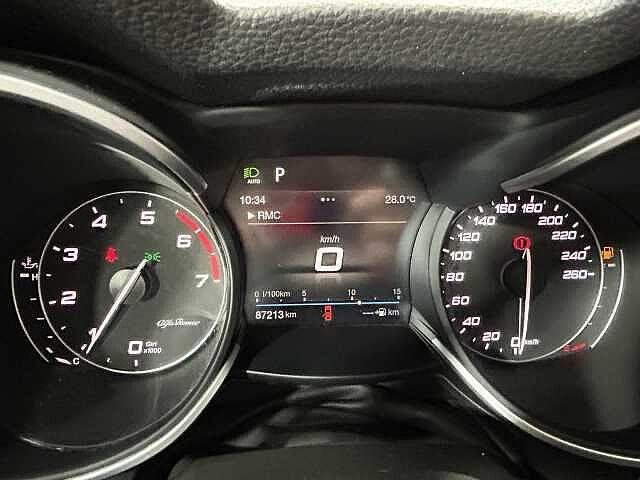 Alfa Romeo Stelvio 2.0 Turbo 200 CV AT8 Q4 B-Tech