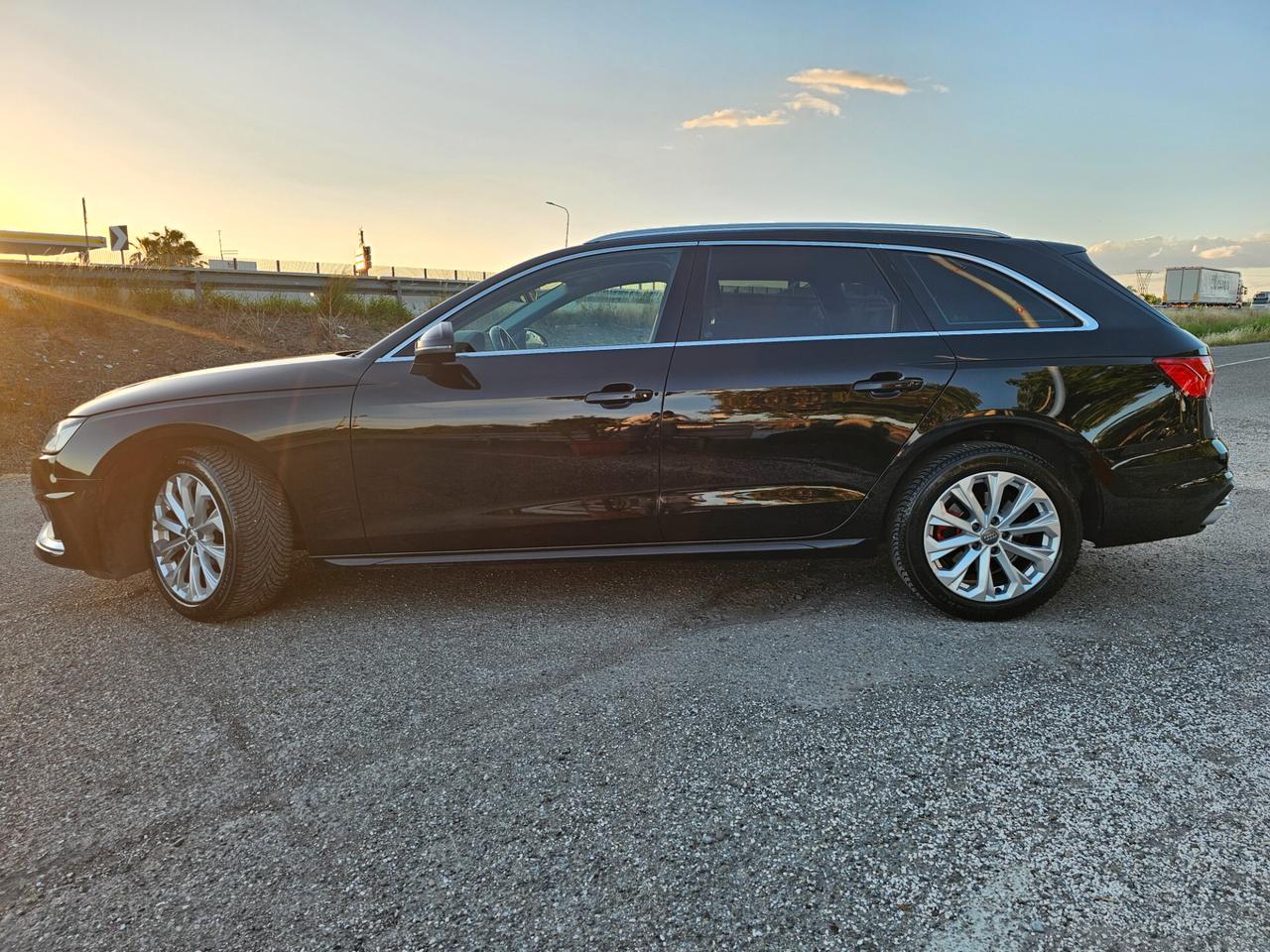 Audi A4 Avant 35 TDI/163 CV S tronic
