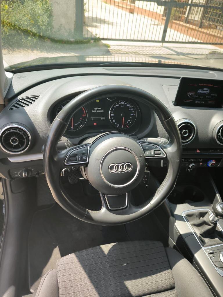AUDI A3 2.0 TDI 150CV AMBITION BI-XENON 2016 FULL