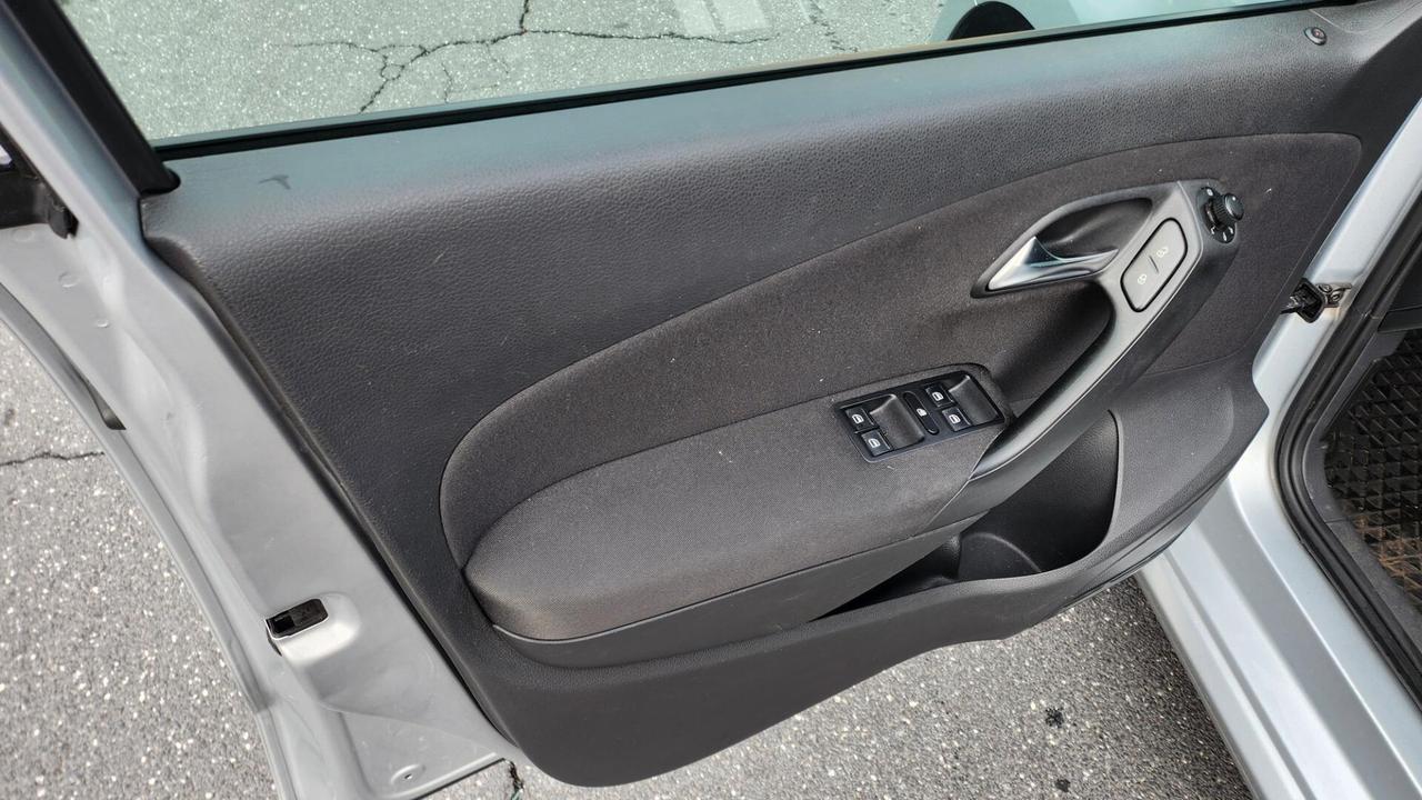 Volkswagen Polo 1.4 TSI DSG 5 porte GTI