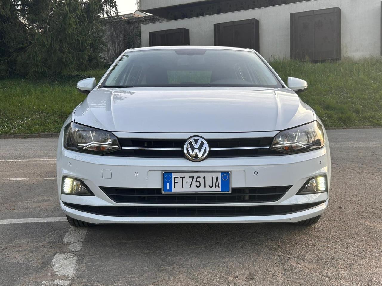 Volkswagen Polo 1.6 TDI 95 CV Highline BlueMotion – Navi – Clima Auto – Euro6 – OK Neopatentati