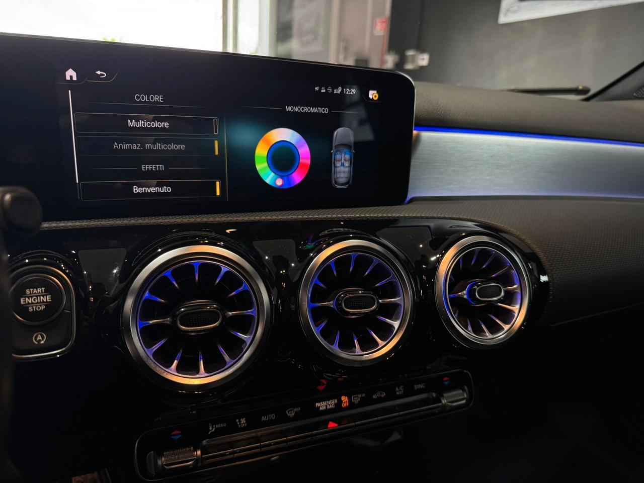 Mercedes-benz A 200 d Automatic Premium AMG Night Edition