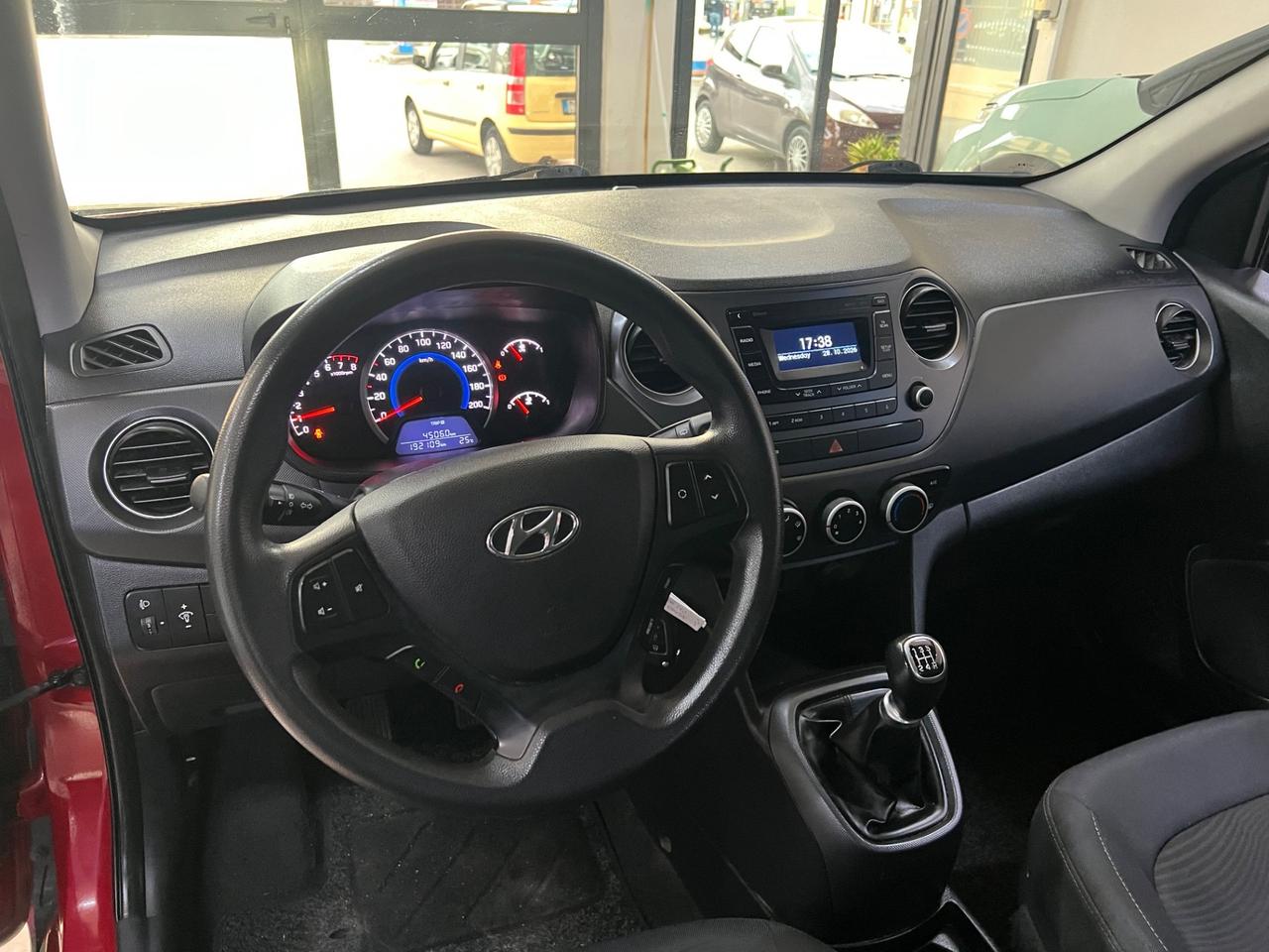 Hyundai i10 GPL CASA MADRE