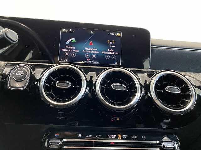 Mercedes-Benz A 180 A 180 d Automatic Sport
