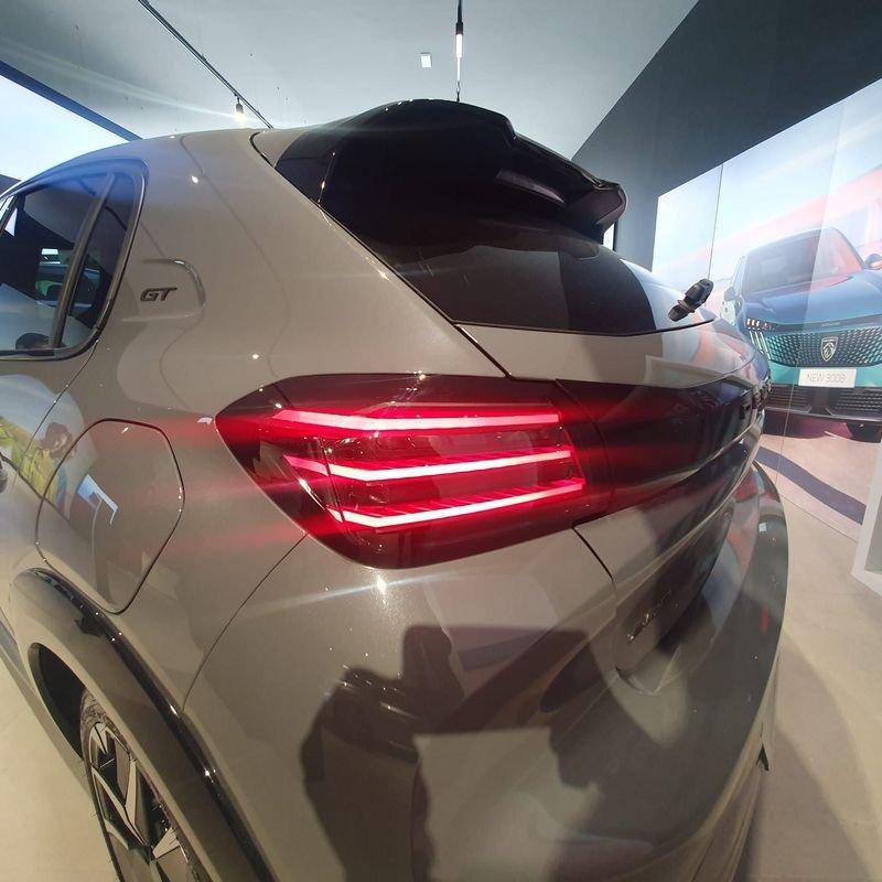 Peugeot 208 GT Hybrid 145 e-DCS6 auto