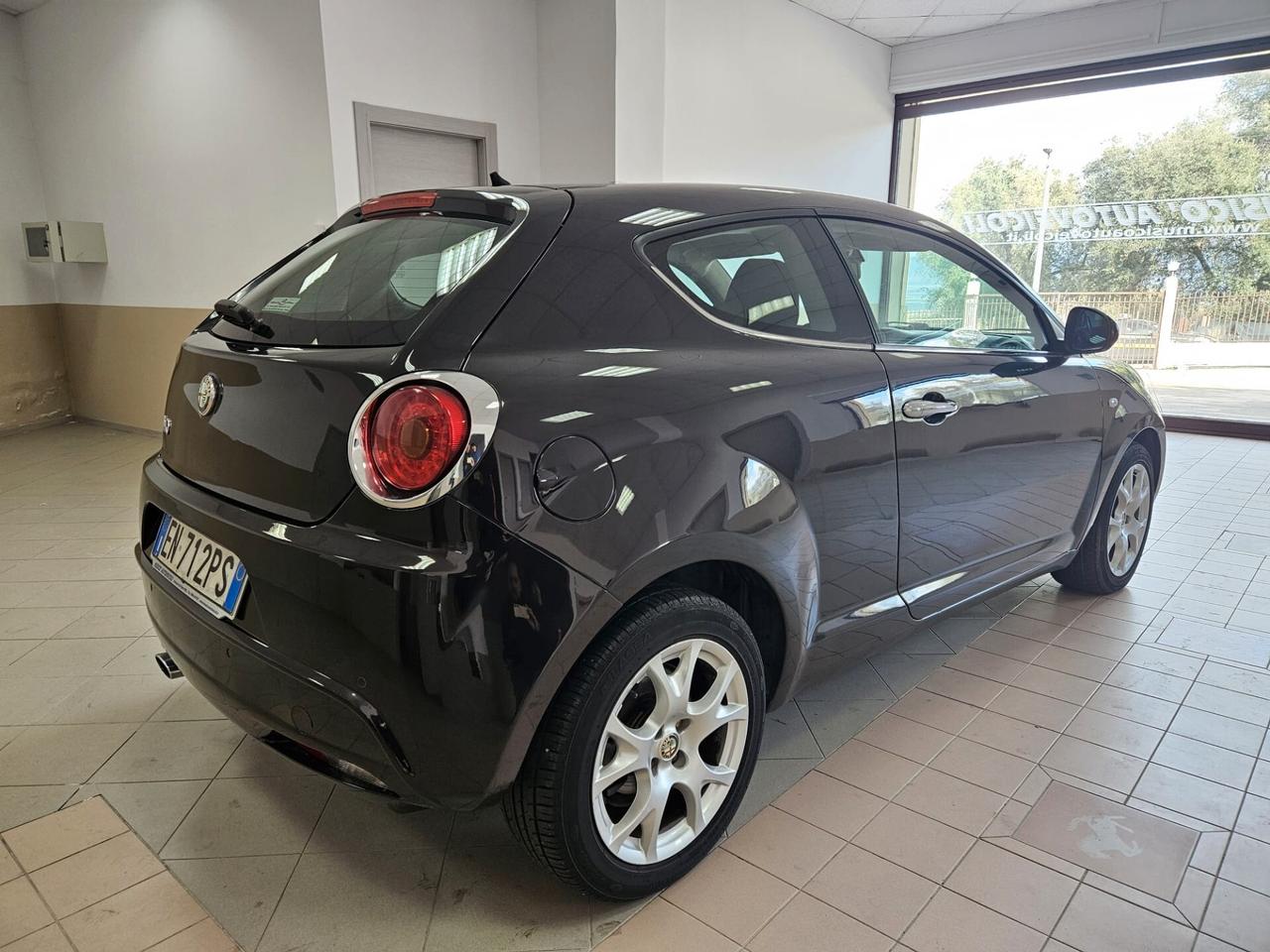 Alfa Romeo MiTo 1.3 JTDm-2 95 CV S&S Distinctive Sport Pack