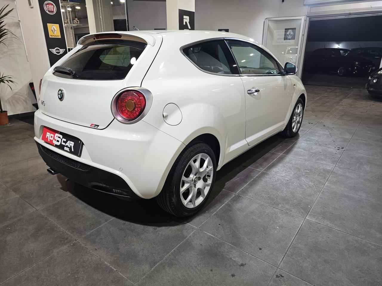 Alfa Romeo MiTo 1.4 T 120 CV GPL Distinctive Sport Pack