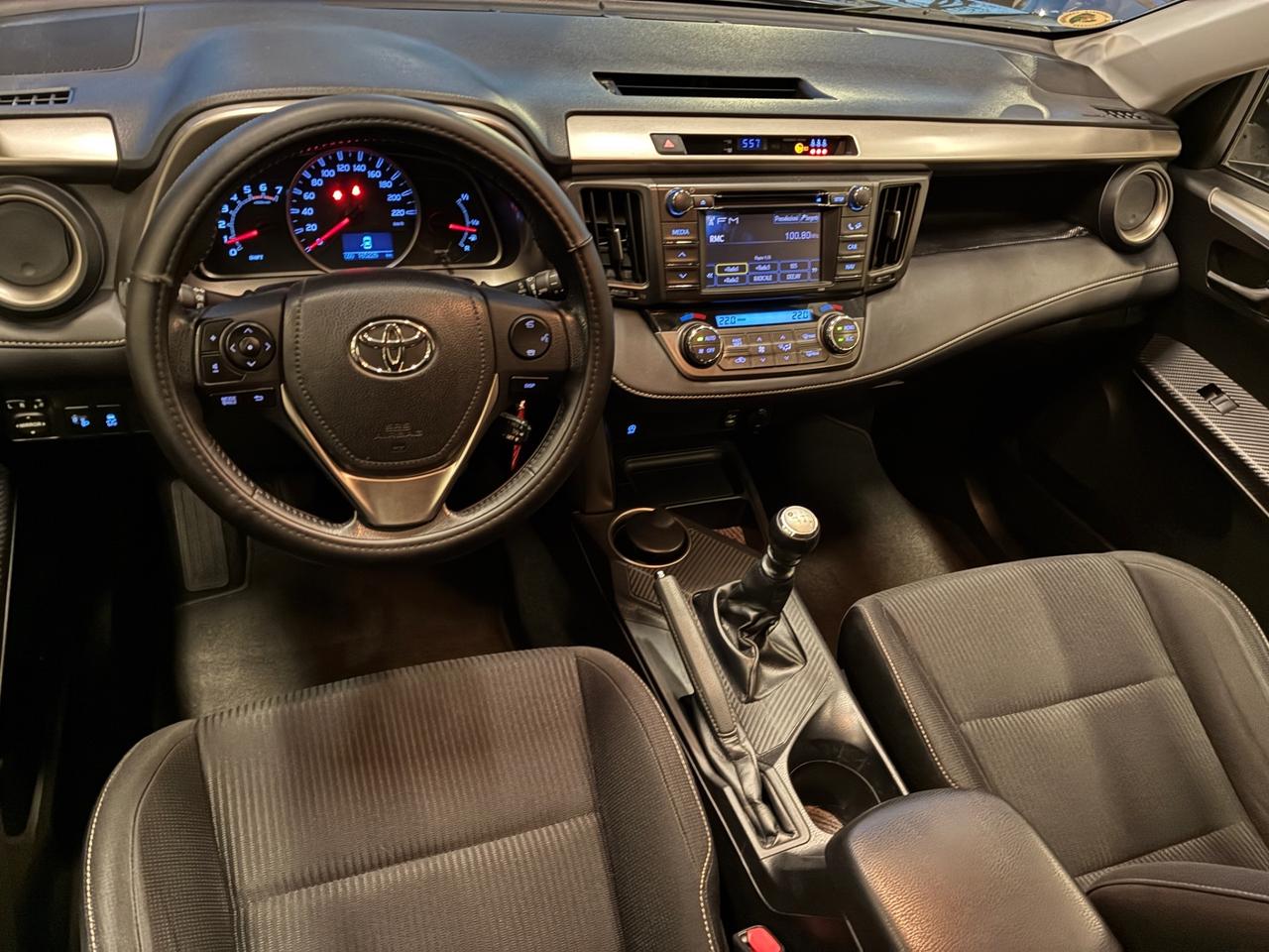 Toyota RAV 4 2.0 D-4D 2WD Active