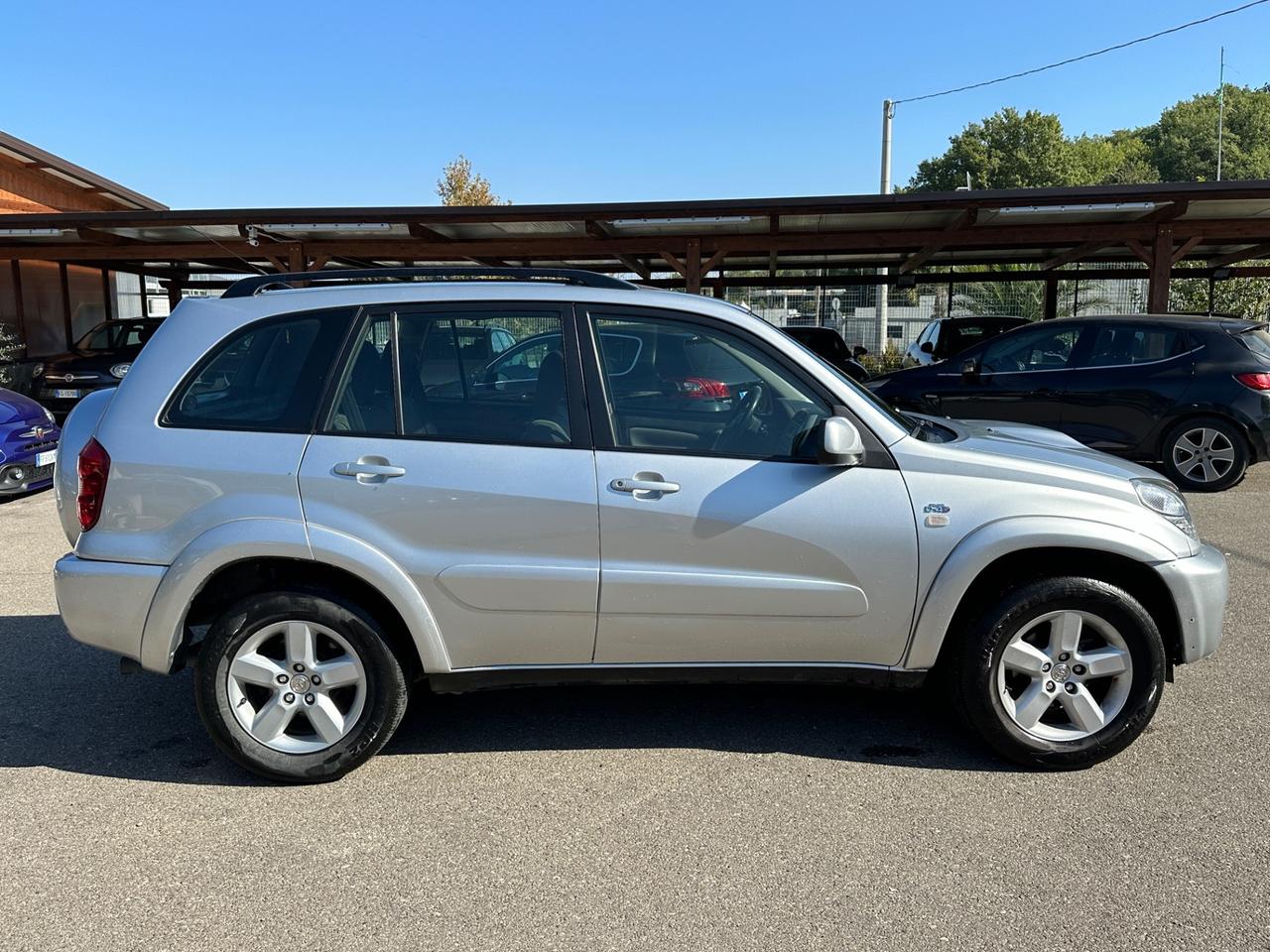 Toyota RAV 4 RAV4 2.0 Tdi D-4D cat 5 porte