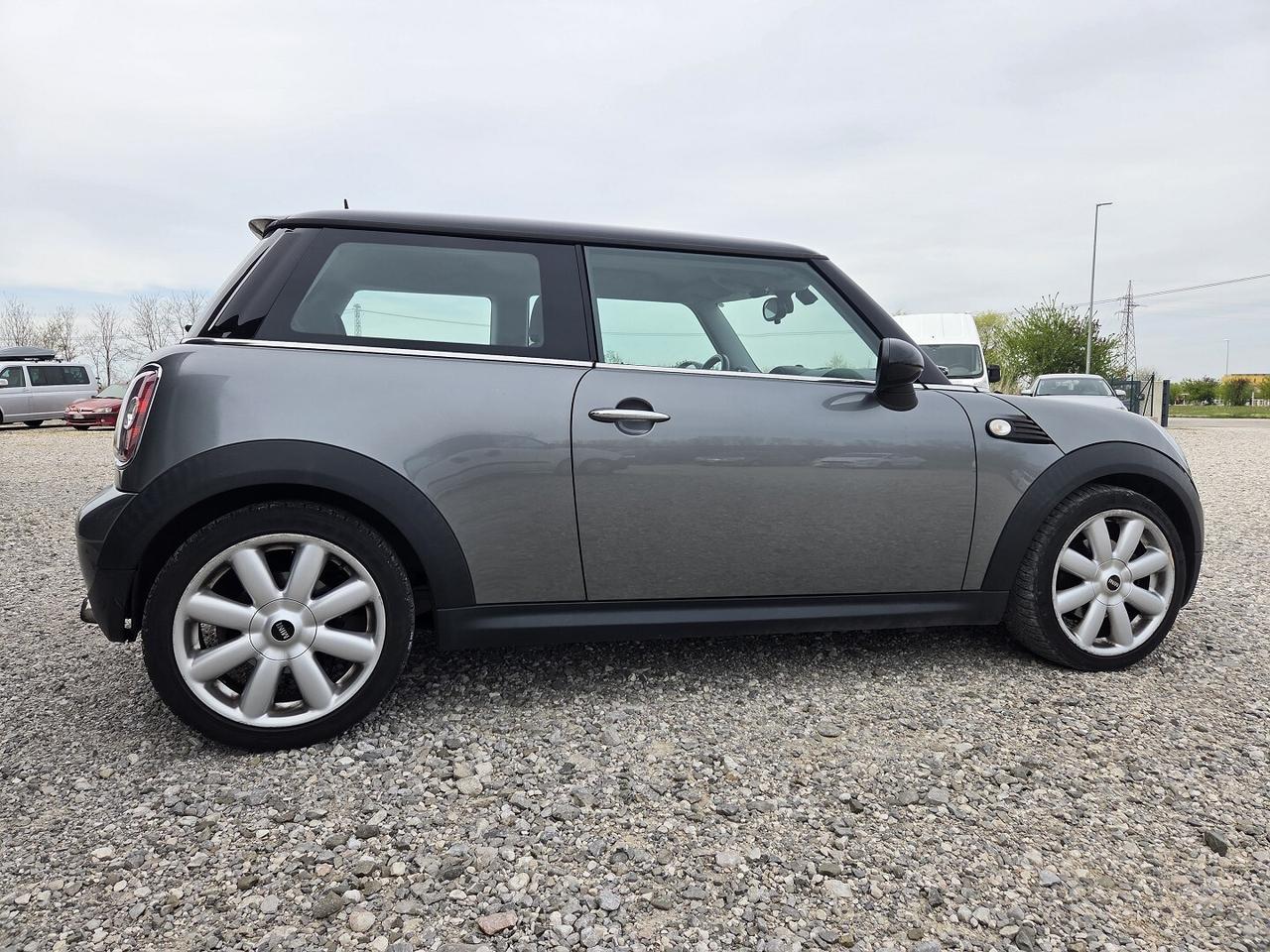 MINI COOPER 1.6D 109CV